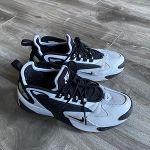 Nike white and black zoom 2k